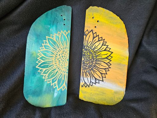 Upgecycelte bemalte Schieferschindel