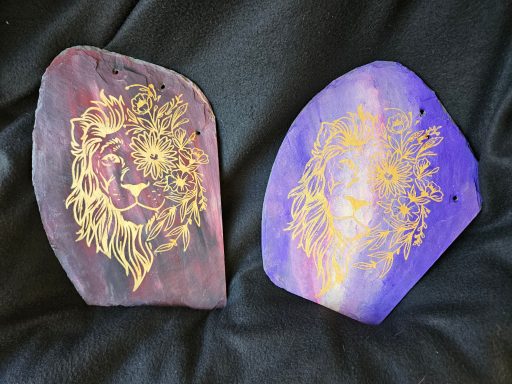 Upgecycelte bemalte Schieferschindel