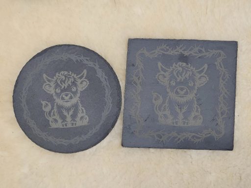 Schiefer Untersetzer und Platten